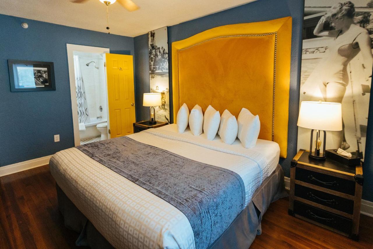 Hollander Hotel - Downtown סיינט פיטרסברג מראה חיצוני תמונה