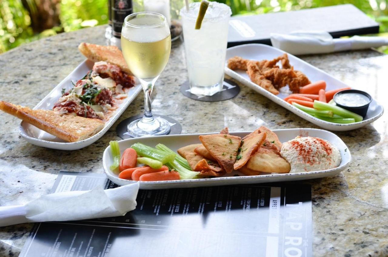 Hollander Hotel - Downtown סיינט פיטרסברג מראה חיצוני תמונה