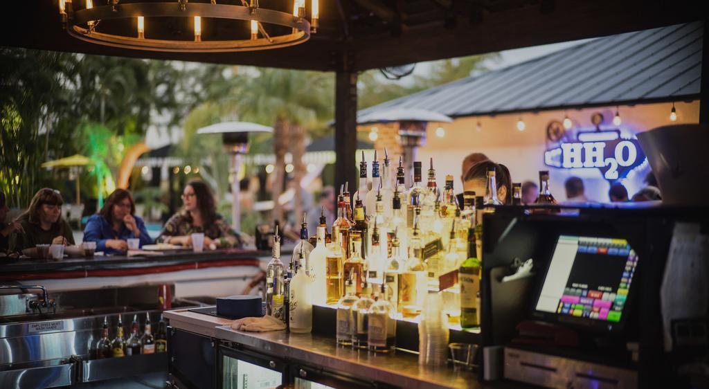 Hollander Hotel - Downtown סיינט פיטרסברג מראה חיצוני תמונה